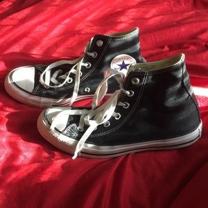 Black Converse